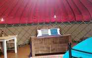 Others 4 Charming Yurt in Kelburn Estate Near Largs