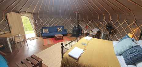 Others 4 Stunning Premium Yurt in Kelburn Estate Near Largs