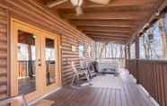 Others 4 Comfort Cabin Bearway To Heaven - w Private Hot Tub