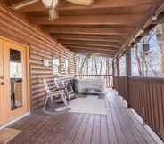 Others 4 Comfort Cabin Bearway To Heaven - w Private Hot Tub