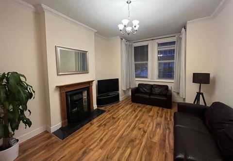 Others Charming 1-bed Apartment in West London