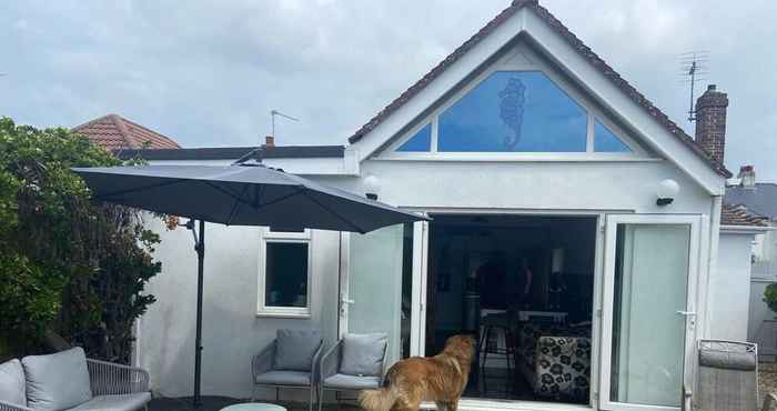 Lainnya Pet Friendly, Unique 4-bed Bungalow in Porthcawl