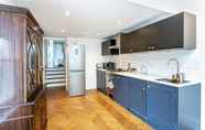 Others 2 Stylish and Spacious 1BD in Clapton