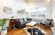 Others 7 Stylish and Spacious 1BD in Clapton