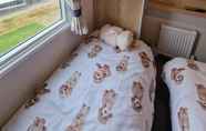 อื่นๆ 3 8 Birth Static Caravan