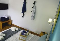 Others 4 Chrismma 1-bed Apt With Private Yard & Parking