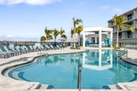 Others Harbor Island Beach Club by Villatel