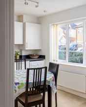 Lain-lain 4 Superb 3-bed House With Parking Garden in London