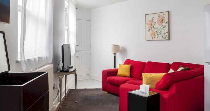 Lainnya Fulham Amazing 2-bedroom House by Central London