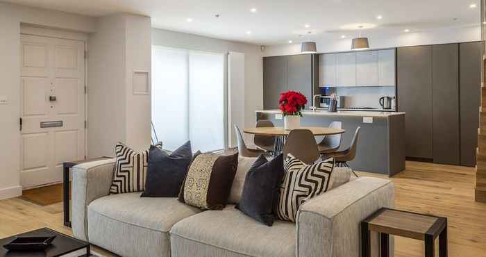 Lainnya Modern Family Home in Kensington