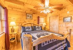 Others 4 Moonshine Ridge Cabin with Hot Tub and Fire Pit