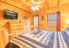 Others 2 Moonshine Ridge Cabin with Hot Tub and Fire Pit