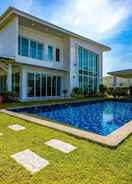 Primary image Modern 3 bedroom Pool Villa PG19