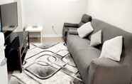 Lain-lain 7 Stunning - Basement Apt in Barrie