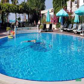 Primary image1Azak Hotel,阿拉尼亚月神公园飯店