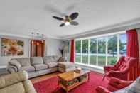 Others Seacliff Park Bungalow - family friendly