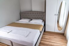 其他 Qzen Suit Apart