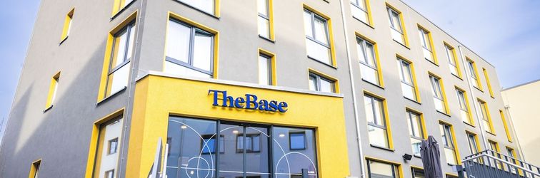 อื่นๆ The Base Berlin ONE