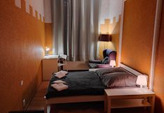 Lainnya 2 West.13 Guest Rooms