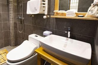 Lain-lain 4 Emei Bamboo Hills Private Hot Spring Hostel