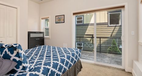 Others 2 Seattle Vacation Home - The Port