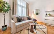 Others 2 Deluxe Apartment With Balcony Elevator and air Conditioning in the City Centre of D Bling Vienna