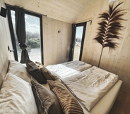 อื่นๆ 2 Basecamp Tiny House Eco-Resort