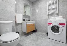 Others 6 Spacious Central Apartment Crossroads of Transports