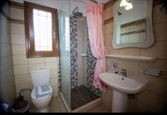 Khác 4 A Spacious and Bright Studio With Balcony No1111