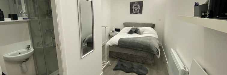 Others Beautiful 1-bed Studio in Uxbridge, London