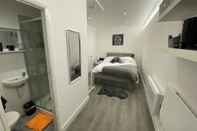 Others Beautiful 1-bed Studio in Uxbridge, London