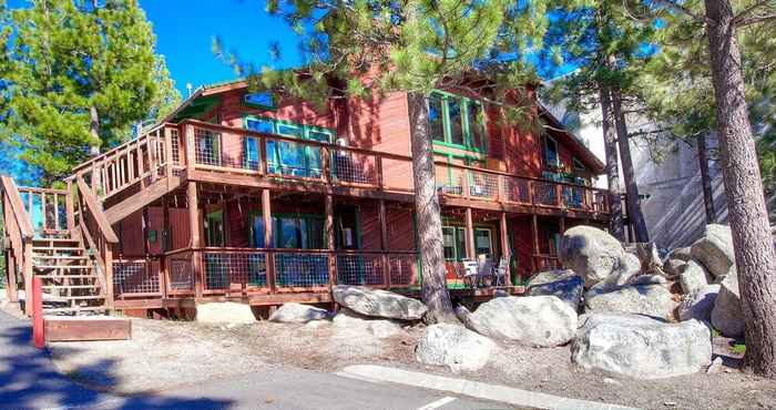 Others Tahoe Olympic 3 Bedroom Condo by Redawning