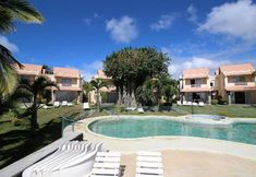 Others 5 Beachfront Bungalow With Pool - by Feelluxuryholidays