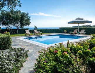 Others 2 Luxury Villa Amari Kefalonia Greece