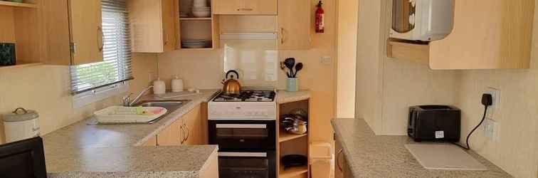 Others Beautiful 2-bed Caravan in Abergele Town