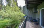 Others 6 Riverside Dream! Quiet Spot W Deck, 5 Min Walk To Gondola & Main St. 2 Bedroom Condo by Redawning