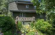 Others 3 Riverside Dream! Quiet Spot W Deck, 5 Min Walk To Gondola & Main St. 2 Bedroom Condo by Redawning