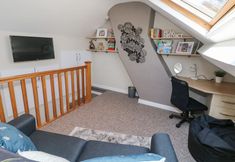 อื่นๆ 2 Shenton Terrace