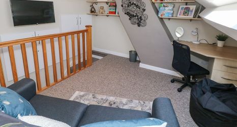 อื่นๆ 2 Shenton Terrace