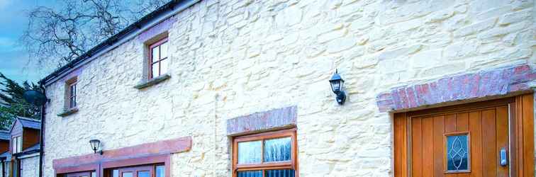 Lain-lain Fletcher Coach House - 3 Bedroom Cottage - Pendine