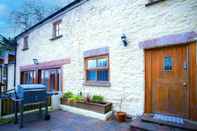 Lain-lain Fletcher Coach House - 3 Bedroom Cottage - Pendine