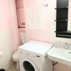 Room 1 อพาร์ทเมนท์สำหรับครอบครัวที่พิพิธภัณฑ์อะโครโปลิส, โรงแรม & ที่พัก Dimos Aigaleo