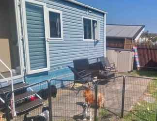 Lainnya 2 Lovely Multiple dog Friendly Caravan Rhyl