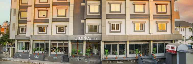 Lain-lain Clarks Inn Davanagere