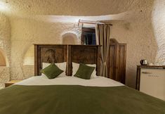 Lainnya 5 Ages in Cappadocia