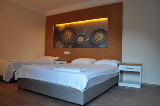 Others 4 Anita Sunpark