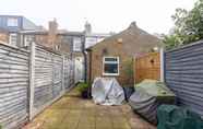 Lainnya 2 Homely and Spacious 2 Bedroom House - Stratford