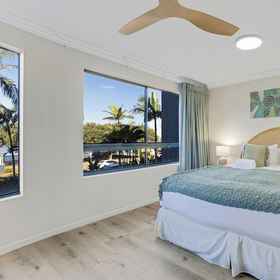 Room 1 อพาร์ตเมนท์ ริเวอร์แดนซ์ หมายเลข 6, โรงแรม & ที่พัก สนามบินมารูไชดอร์ซันไชน์โคสต์ (MCY)