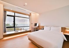 Others 2 The Van Hotel Ulsan