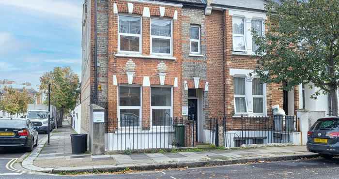 อื่นๆ London Spacious 3 Bedroom House Fulham